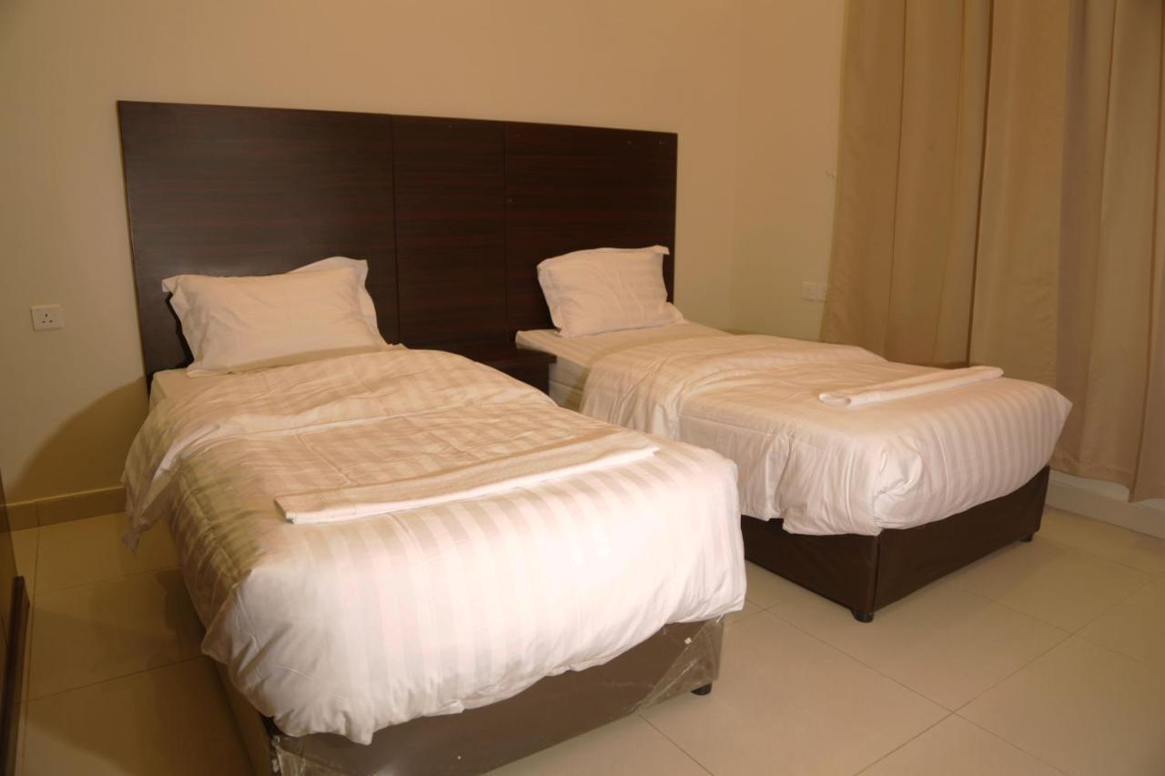 Spacious Apartments At Basla St 3 Mins From King Fahd Stadium Rijád Exteriér fotografie